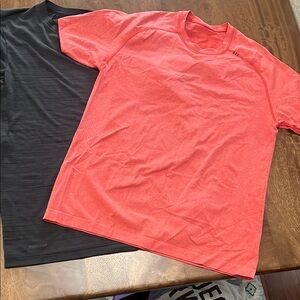 Activewear shirts size M. Lululdmon and Nike